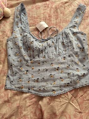 American Eagle Outfitters Light Blue Floral Square-Neck Crop Top